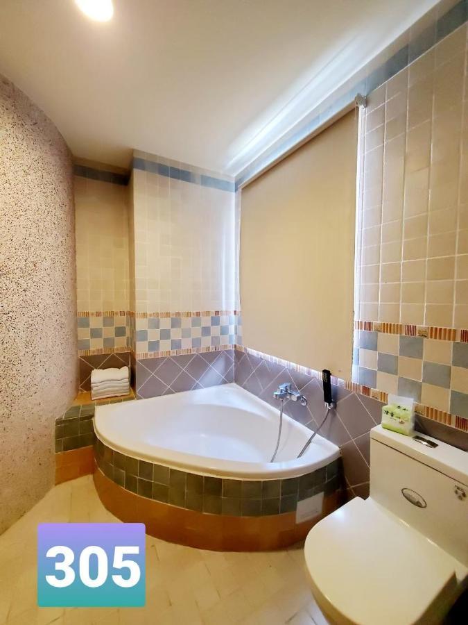 E-Ping Castle Hotel Nanwan Eksteriør bilde